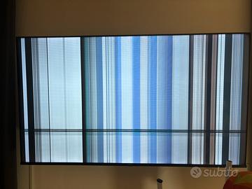 Tv 65 pollici hisense cristalli rotti