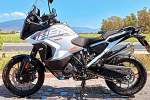KTM 1290 SUPER ADVENTURE S 2024