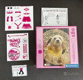 Set Estetista Cinica Puzzle Adesivi Cartoline 