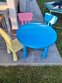 Ikea Mammut blu 85cm tavolo per bambini e 3 sedie