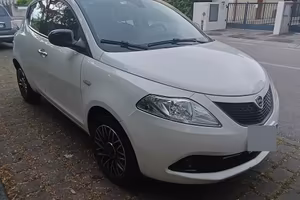 Lancia Ypsilon Gold 1.2