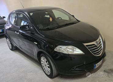 Lancia Ypsilon 1.2 69 CV 5 porte GPL Ecochic Silve