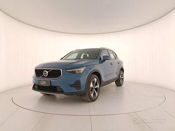 VOLVO XC40 2023 - XC40 2.0 b3 Core auto