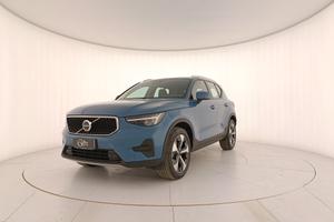 VOLVO XC40 2023 - XC40 2.0 b3 Core auto