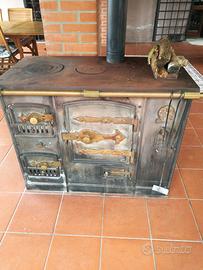 Cucina caldaia in ghisa
