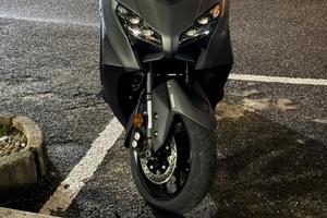 Tmax 560