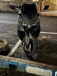 Tmax 560