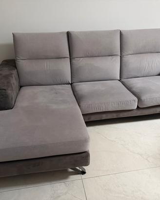 Divano moderno con penisola reversibile