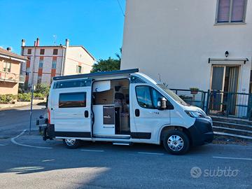 Van CHAUSSON v549s first line