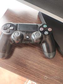  PS4 con tanto di giochi 