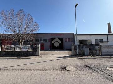 MAGAZZINO A CARPENEDOLO