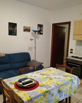 Tv S.Zeno mini arredato 1° piano indipendente