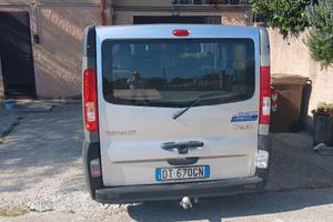 Renault trafic passenger 9 posti passo 