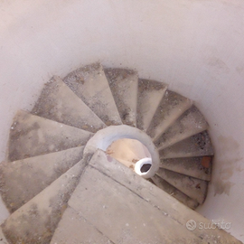 Immobile Scigliano Scala in tufo