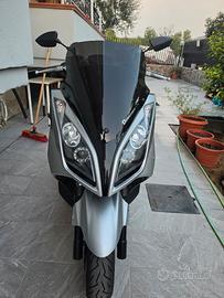 kymco downtown 300i  18000 km 