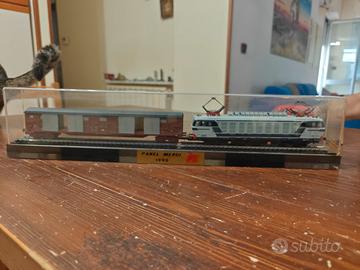 locomotiva e carro ferrovie Lima