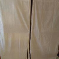 strurura armadio di legno a mensole