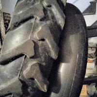 PNEUMATICO E CAMERA D'ARIA MOTOCOLTIVATORE 