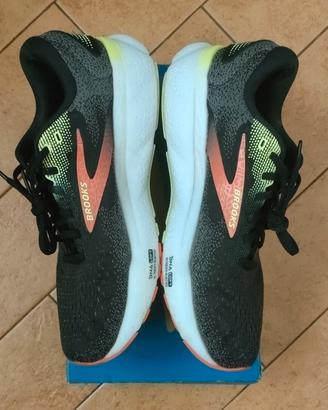 Brooks Ghost 16