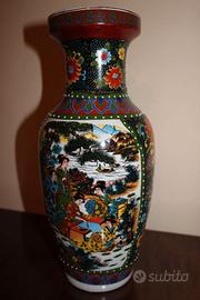 Vaso in ceramica con stampa giapponese