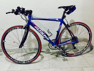 Bici da corsa Olympia Vantage flat bar