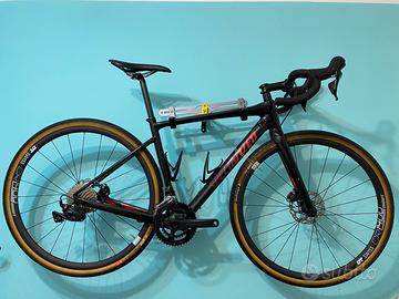 Specialized Diverge full carbon taglia 54 (M)