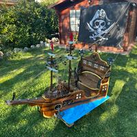 Galeone Capitan Uncino Peter Pan Pirati dei Caraib