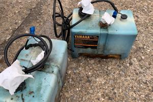 Serbatoio e olio motore Quicksilver 2 tempi