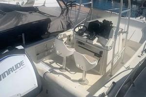 WHITE SHARK 225