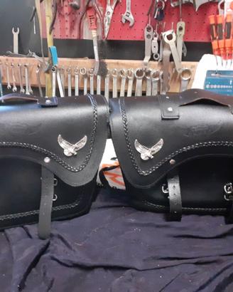 Borse laterali per moto custom