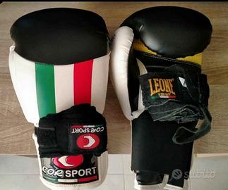 Set di guantoni Boxe con fasce+guanti e sacco Kick