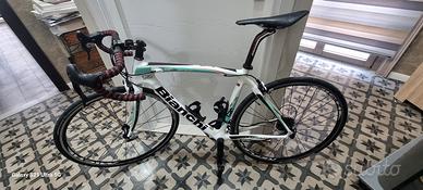  Bici da Corsa bianchi in carbonio