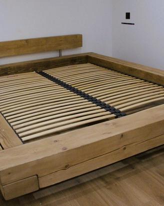 Letto di travi masselle