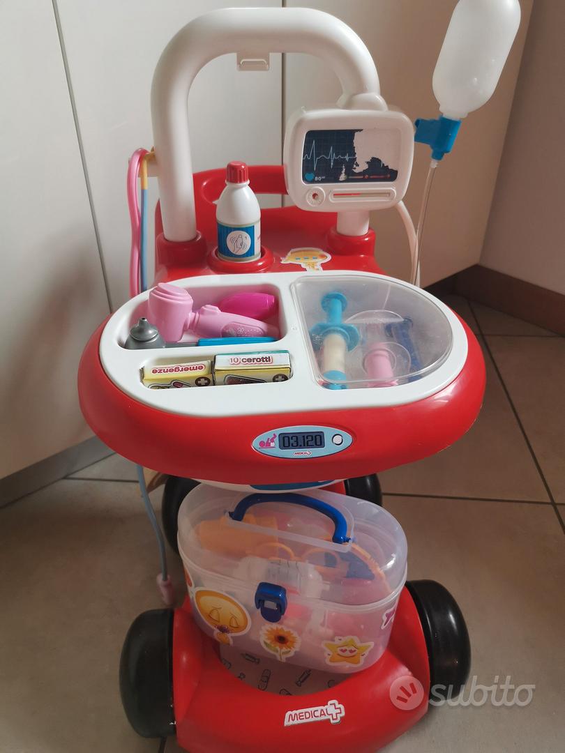 carrello dottore e accessori - Tutto per i bambini In vendita a Venezia