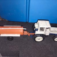 TRATTORE YAXON LAMBORGHINI 1056 CON RIMORCHIO