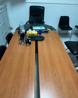 Tavolo Sala Riunione