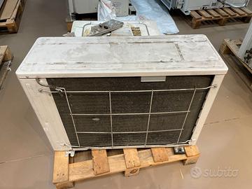 Condizionatore Samsung 12000 BTU Unità Ext + Int