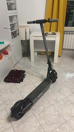 Monopattino elettrico Argento Active Sport