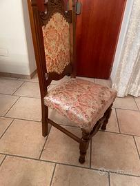 Sedia in tessuto e legno