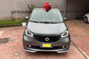 Smart forfour allestimento brabus