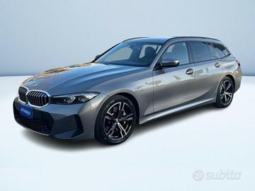BMW Serie 3 330d Touring mhev 48V Msport xdrive au