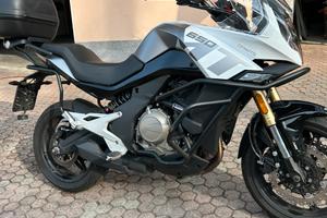 CF moto 650