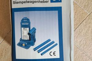 Cric idraulico a stantuffo