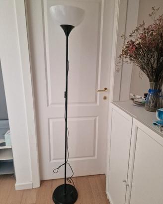 2 x lampada da terra Ikea