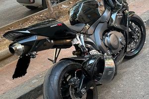 Honda cbr