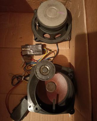 2 VIE o coassiali 3 VIE + pioneer gm 920 Wmax 55*2