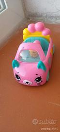 cutie car e animal running Stella