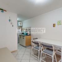 BILOCALE A POCHI PASSI DAL MARE CON POSTO AUTO