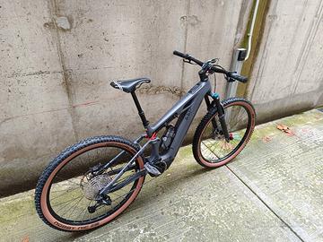 E-bike Cube Stereo 144