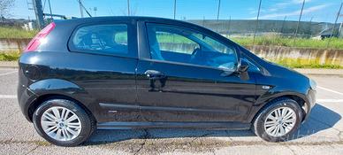 PUNTO 1,3 MTJ DIESEL 75 CV MODELLO SPORT X NEOPATE